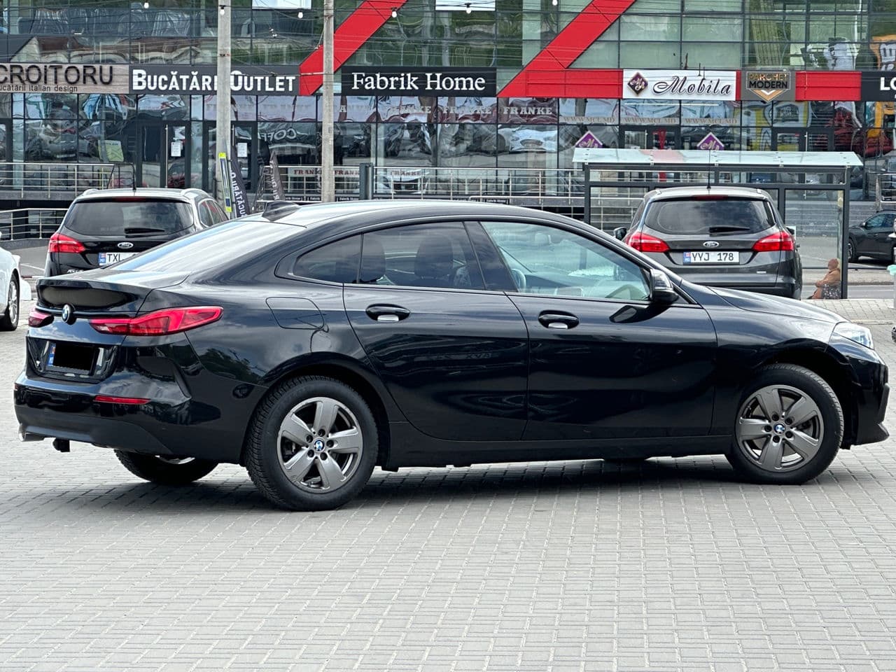 BMW 216d 2020 — Миниатюра 3