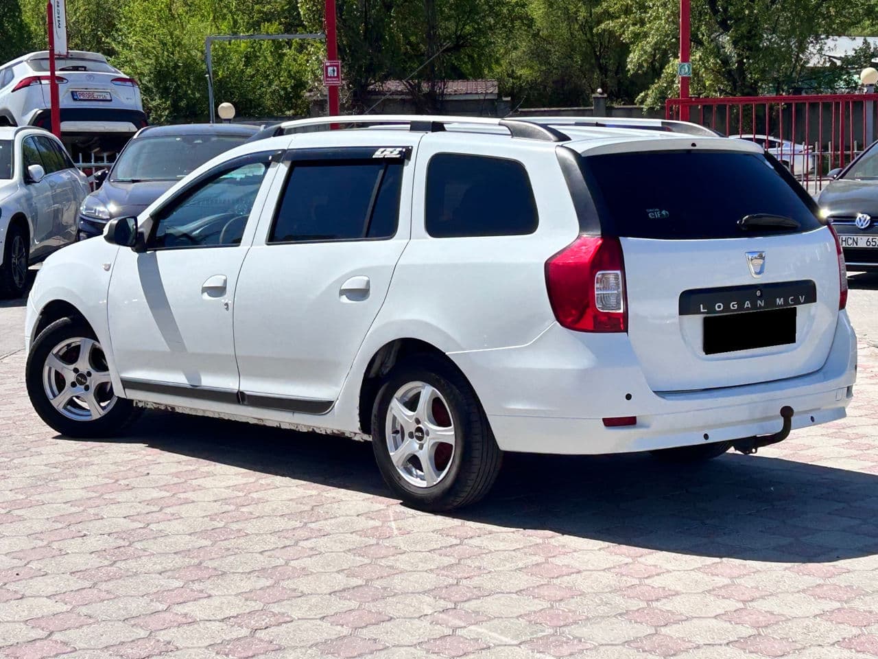 Dacia Logan MCV 2016 — Миниатюра 3