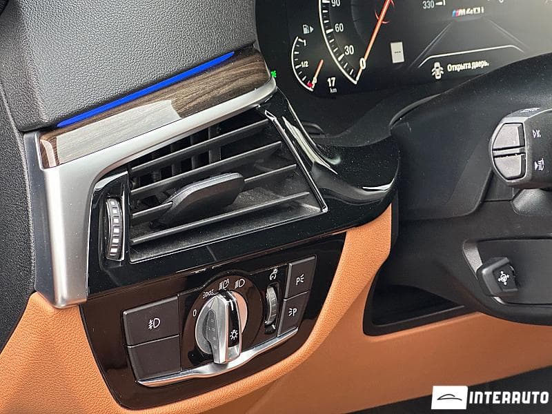 BMW 540 2019 — Миниатюра 16