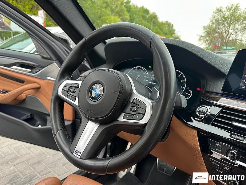 BMW 540 2019 — Миниатюра 10