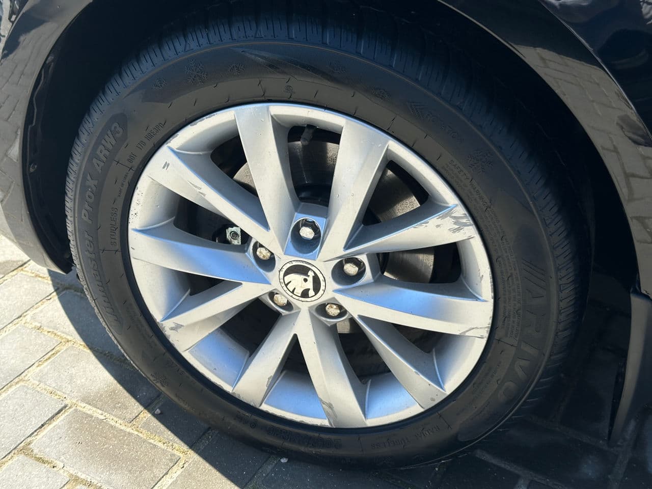 Skoda Octavia 2017 — Миниатюра 15