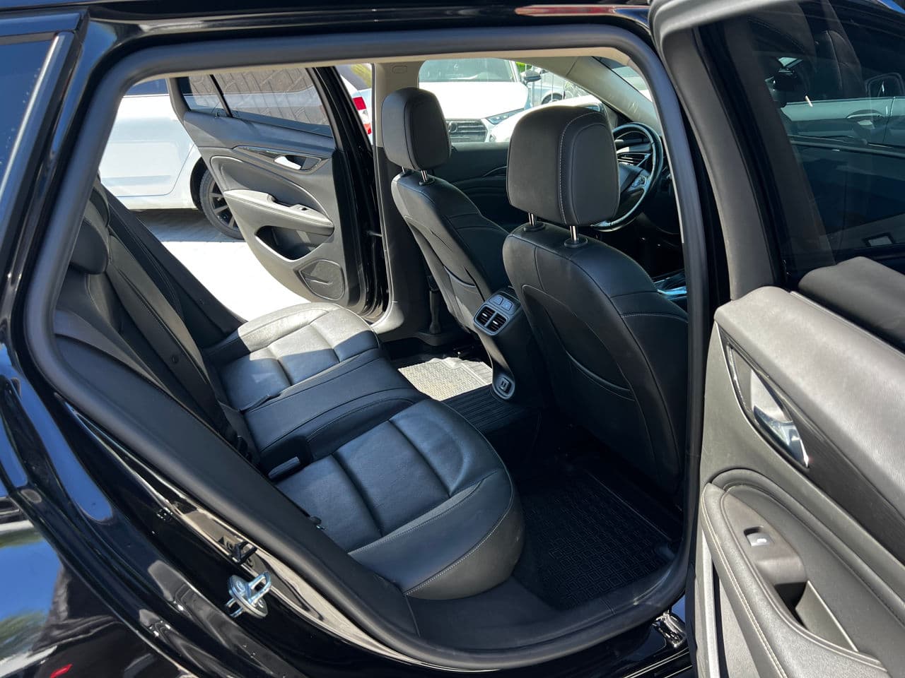 Opel Insignia 2018 — Миниатюра 18