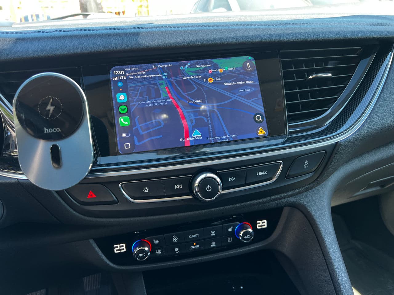 Opel Insignia 2018 — Миниатюра 10