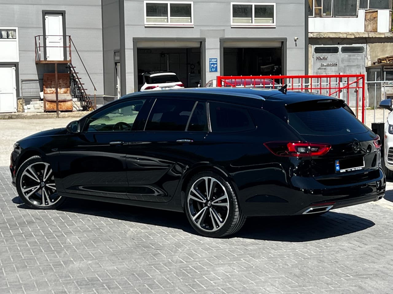 Opel Insignia 2018 — Миниатюра 3