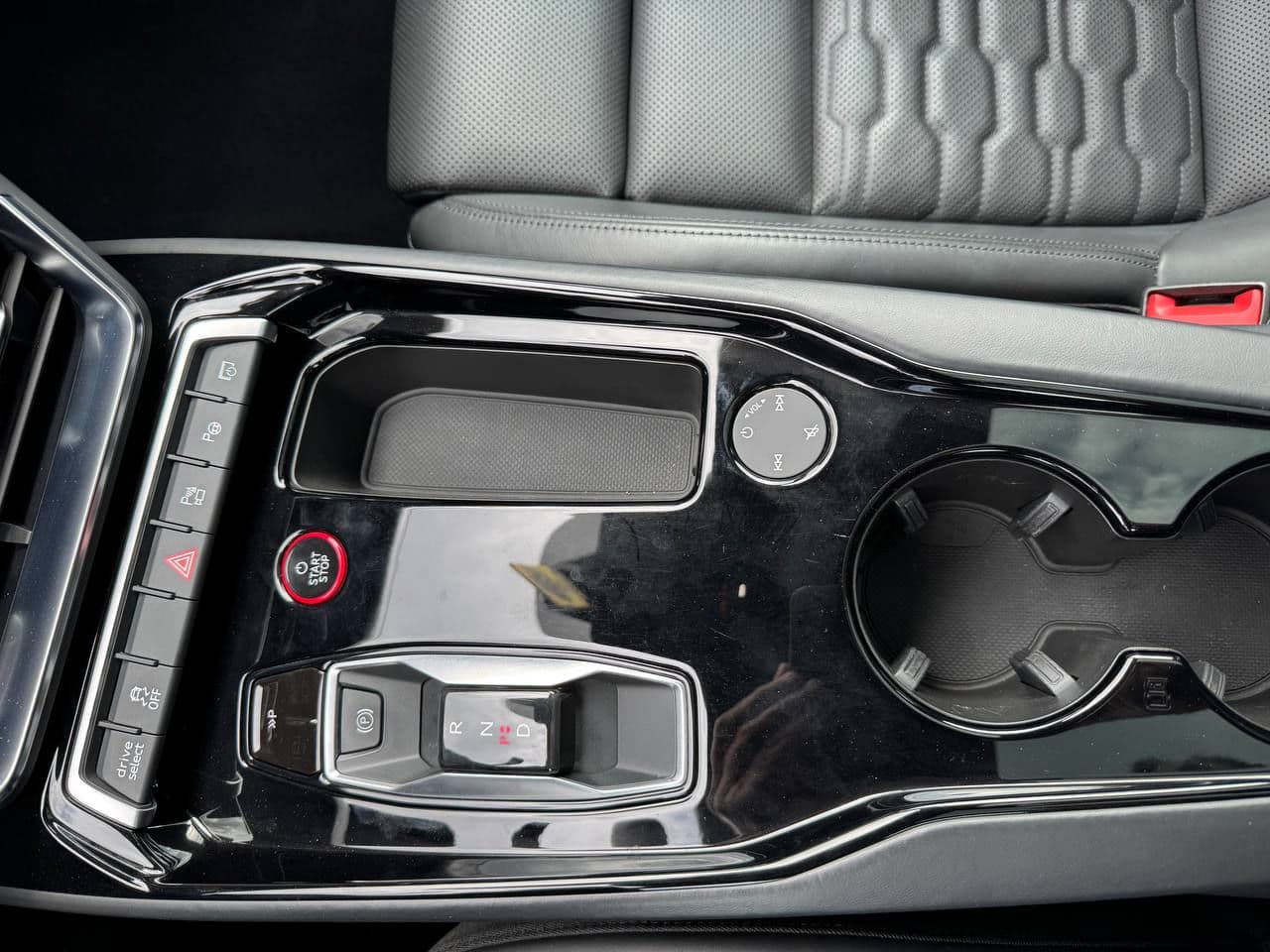 Audi E-tron GT 2021 — Миниатюра 21