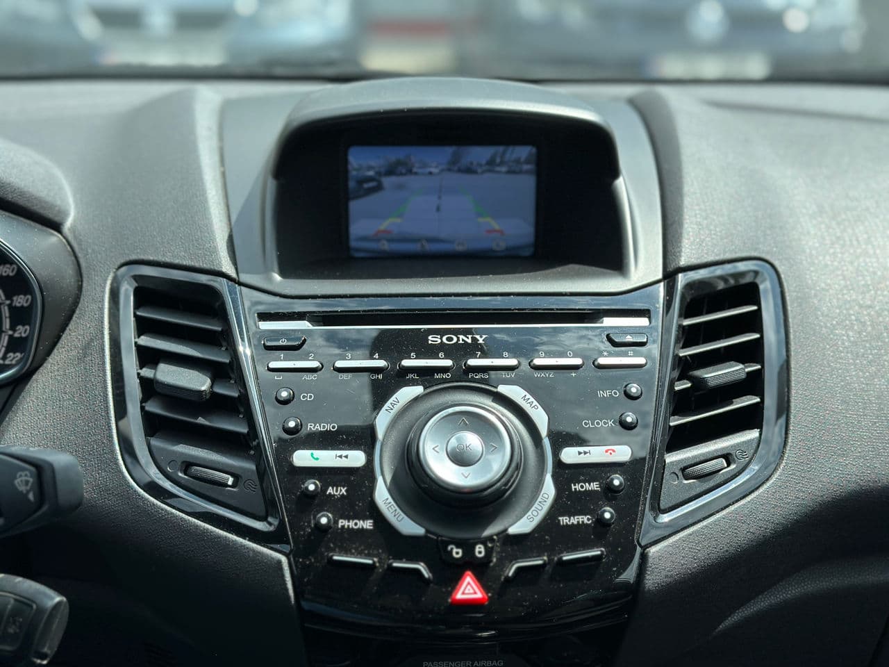 Ford Fiesta 2015 — Миниатюра 10