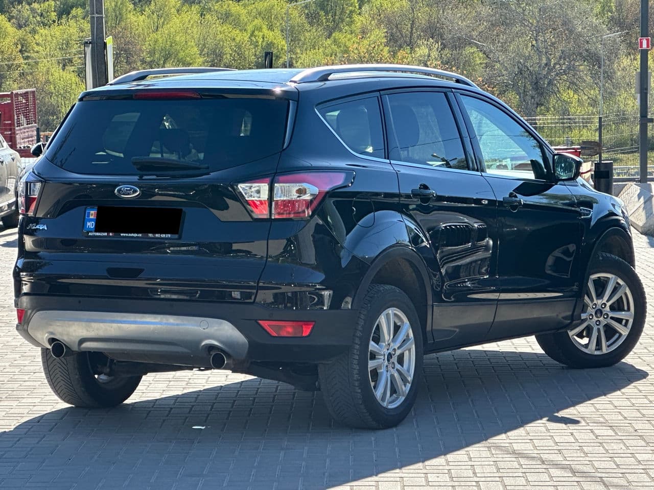 Ford Kuga 2018 — Миниатюра 3