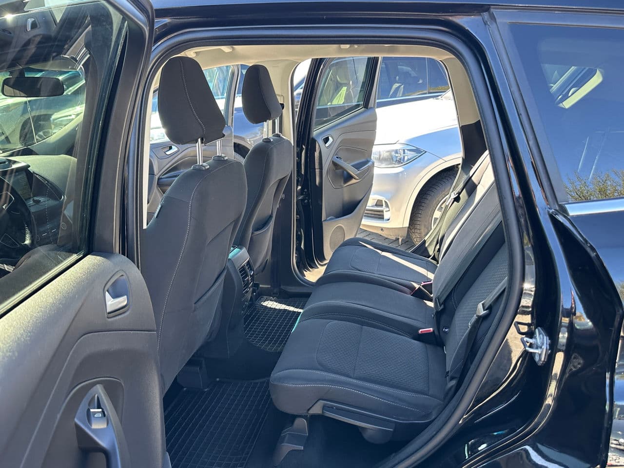 Ford Kuga 2018 — Миниатюра 13