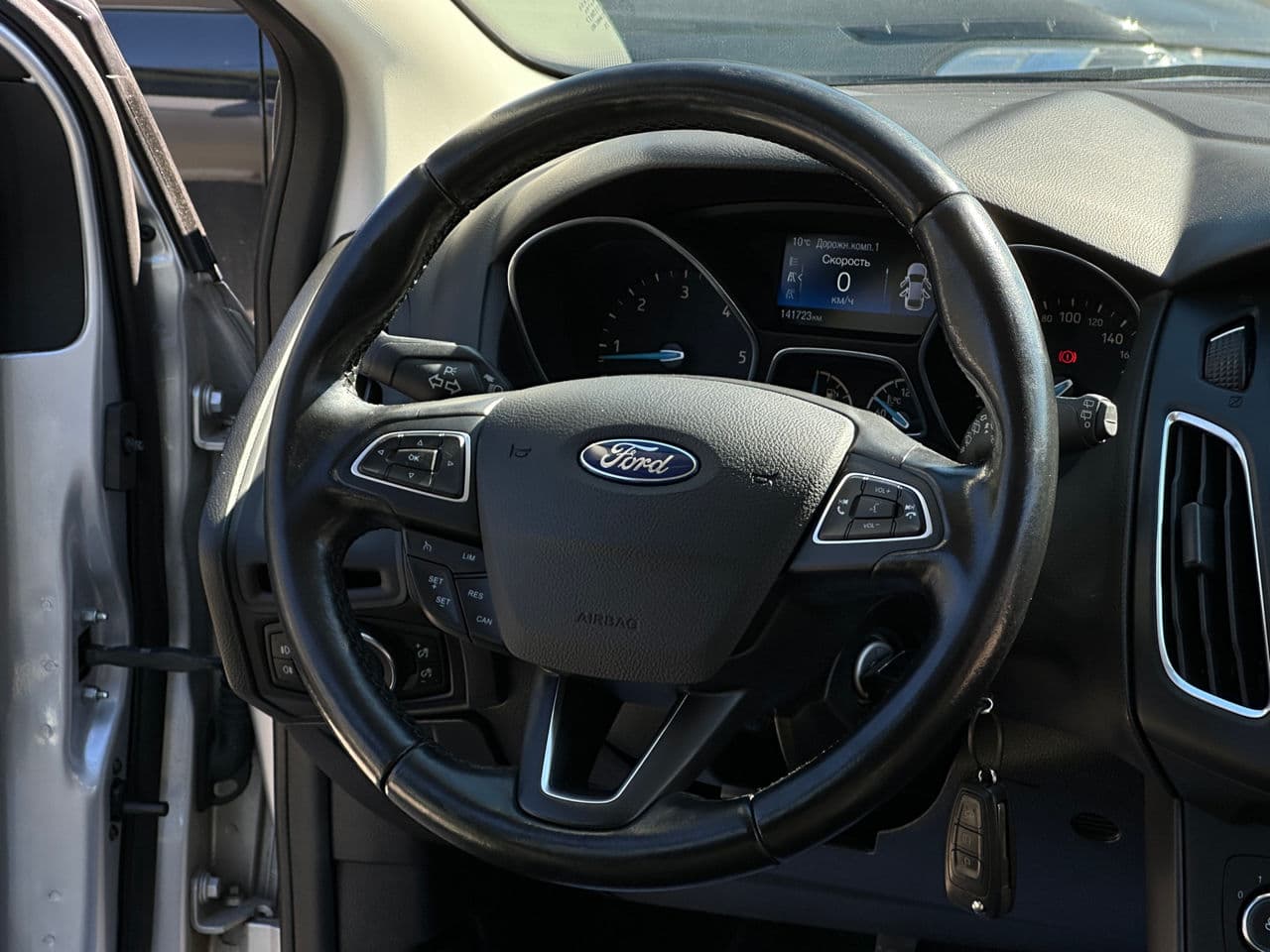 Ford Focus 2015 — Миниатюра 7