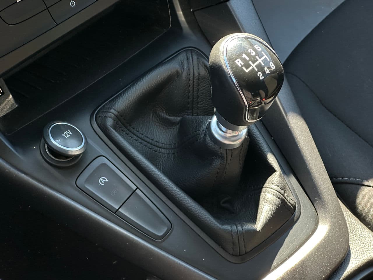 Ford Focus 2015 — Миниатюра 12