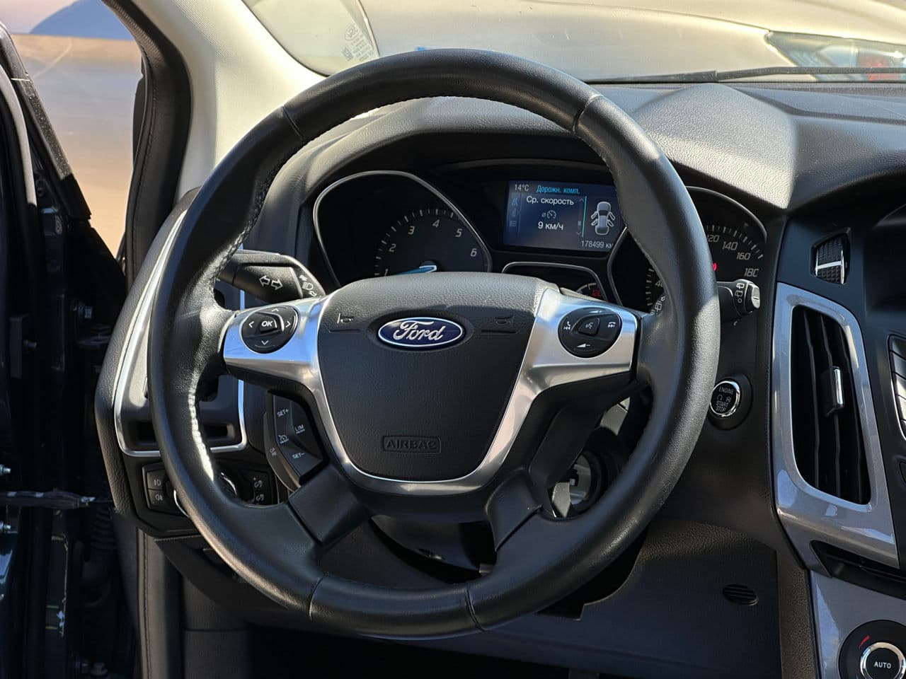 Ford Focus 2014 — Миниатюра 7