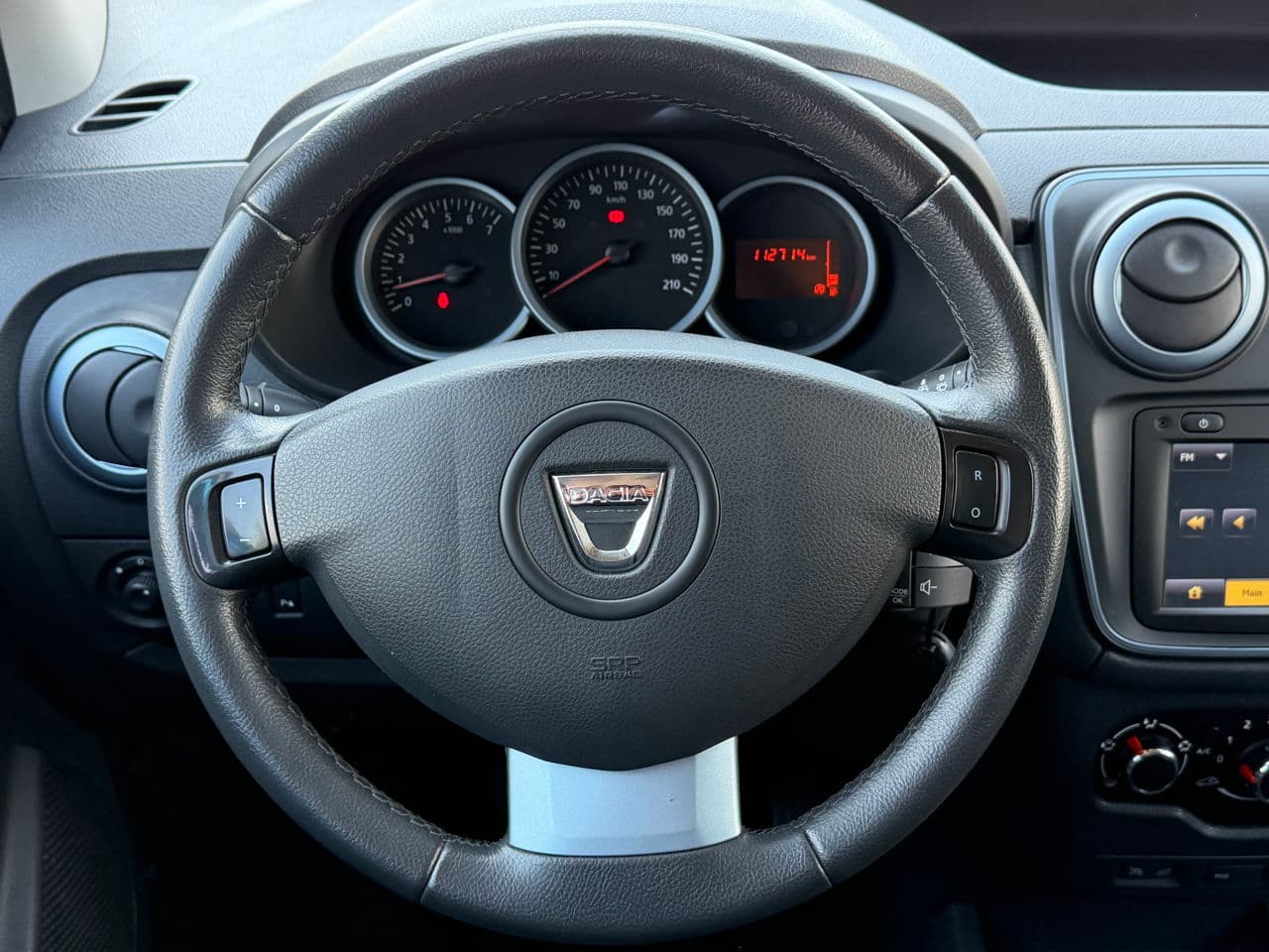 2015 Dacia Dokker Stepway — Miniatură 10