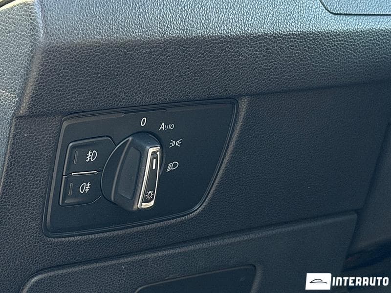 2016 Volkswagen Passat — Miniatură 8
