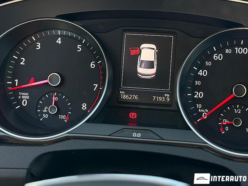 2016 Volkswagen Passat — Miniatură 12