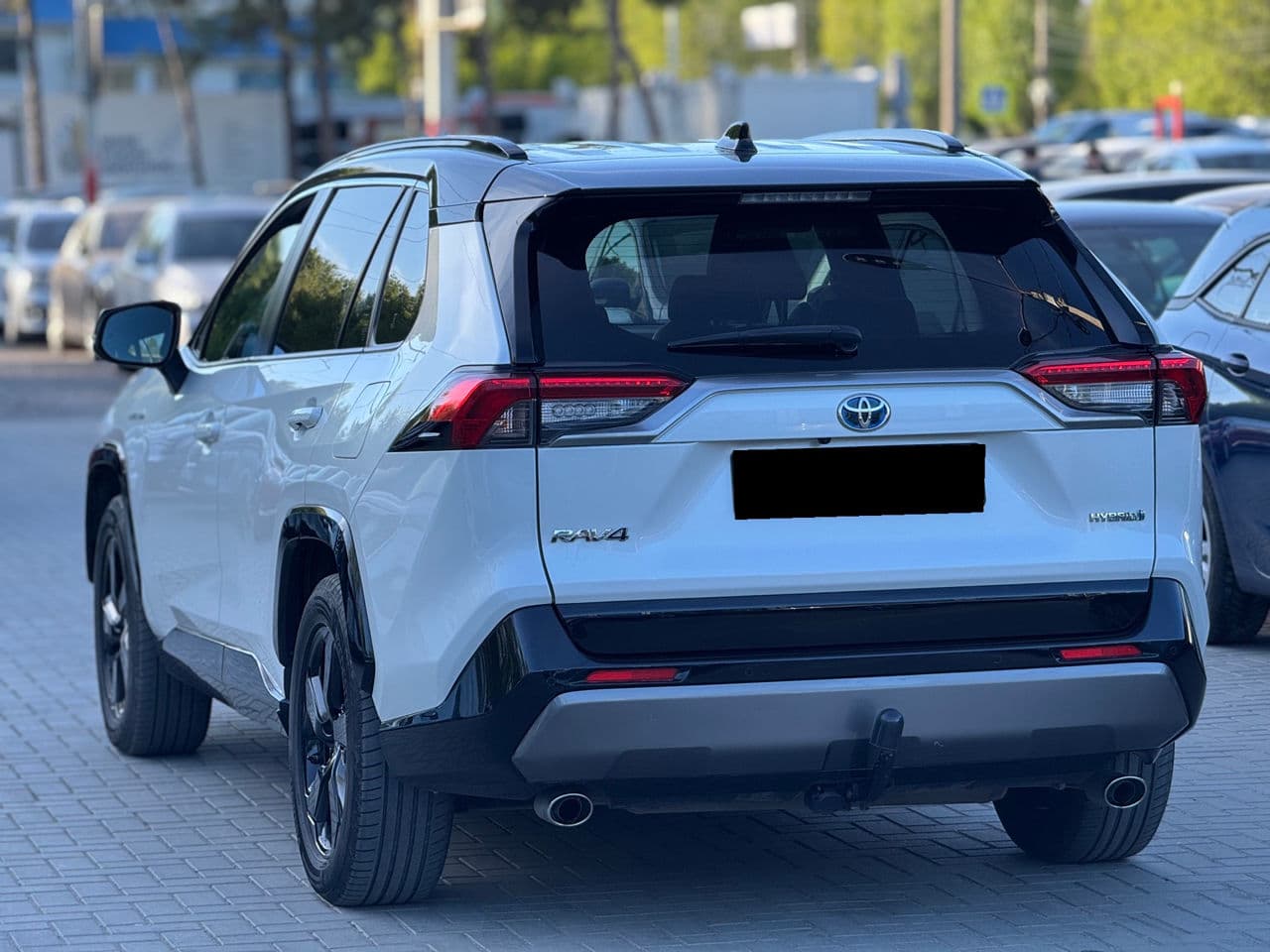Toyota Rav-4 2019 — Миниатюра 4