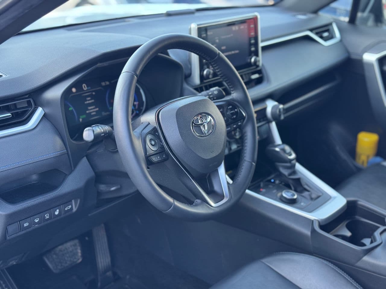 Toyota Rav-4 2019 — Миниатюра 12