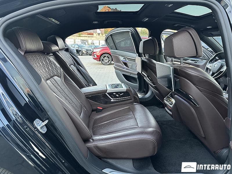 BMW 740 2019 — Миниатюра 15