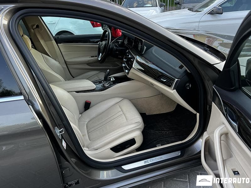 BMW 530e 2018 — Миниатюра 7