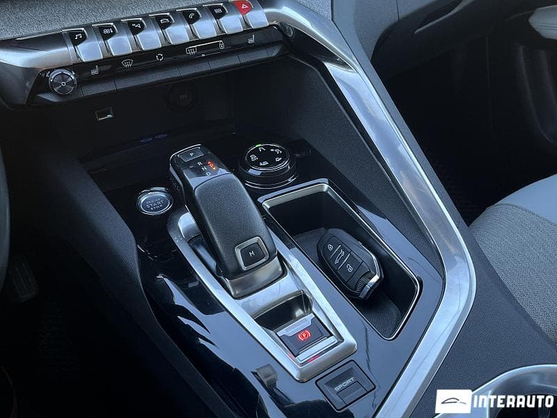 Peugeot 5008 2020 — Миниатюра 17