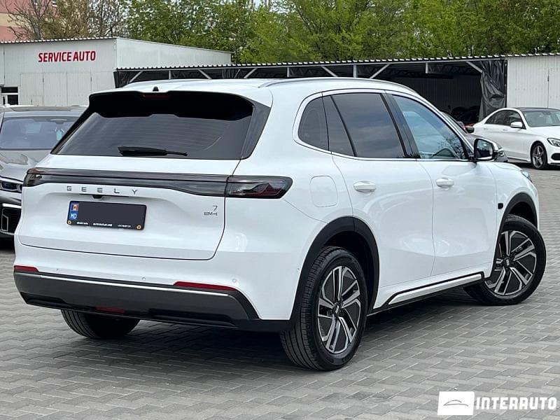 Geely Galaxy Starship 7 2025 — Миниатюра 4