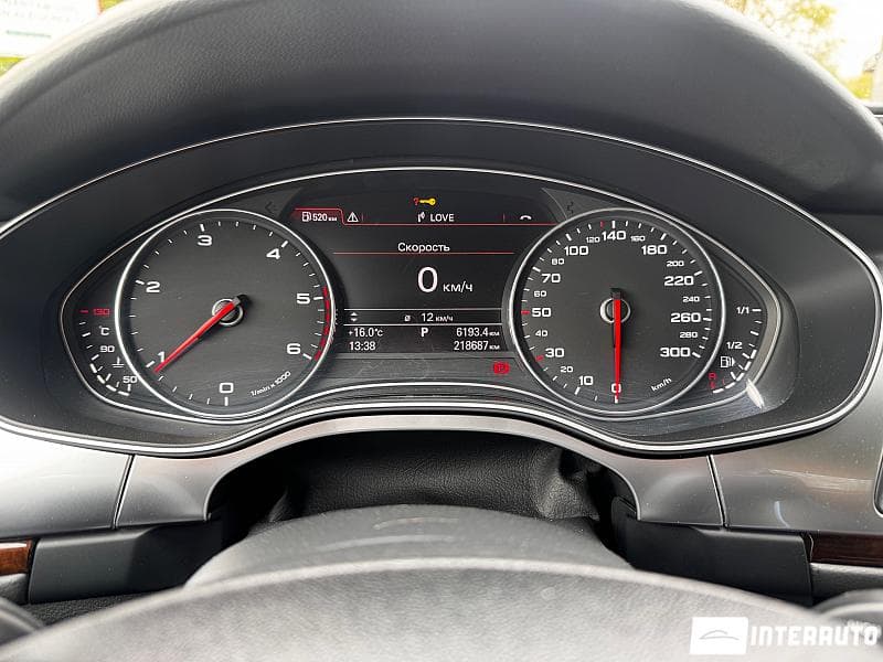 Audi A6 2014 — Миниатюра 8