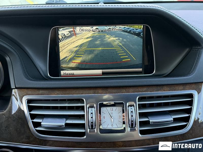 2013 Mercedes E 200 — Miniatură 14