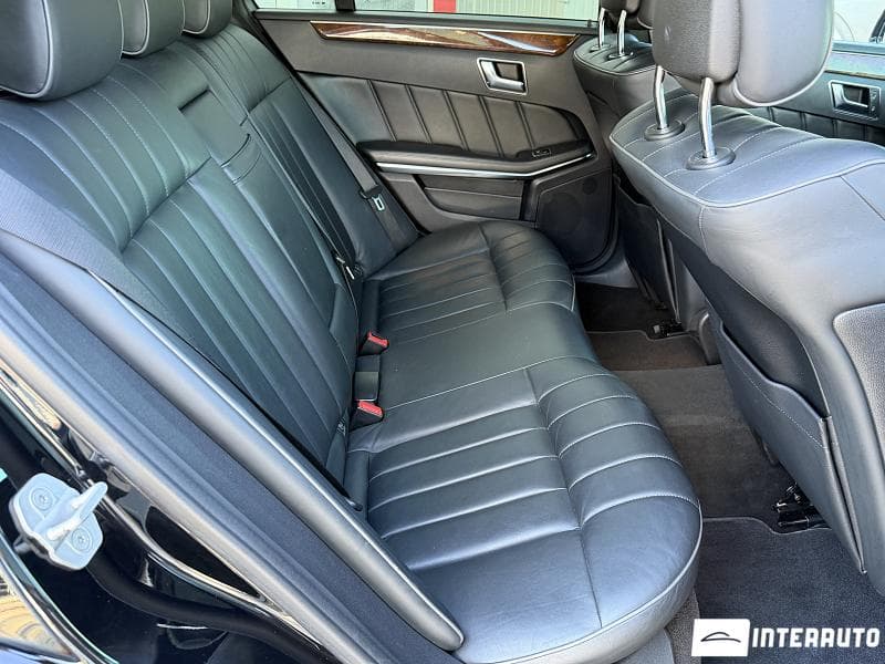 2013 Mercedes E 200 — Miniatură 19
