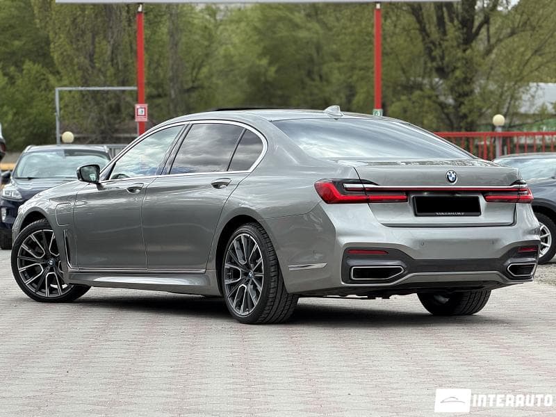 BMW 745e 2020 — Миниатюра 3