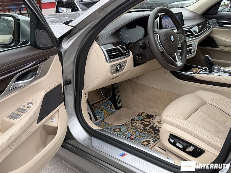 BMW 745e 2020 — Миниатюра 7