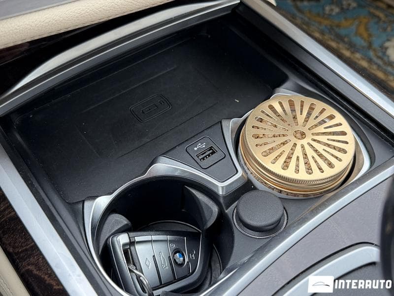 BMW 745e 2020 — Миниатюра 18