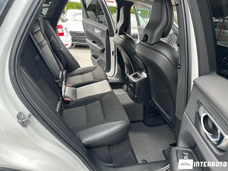 Volvo XC 60 2020 — Миниатюра 17