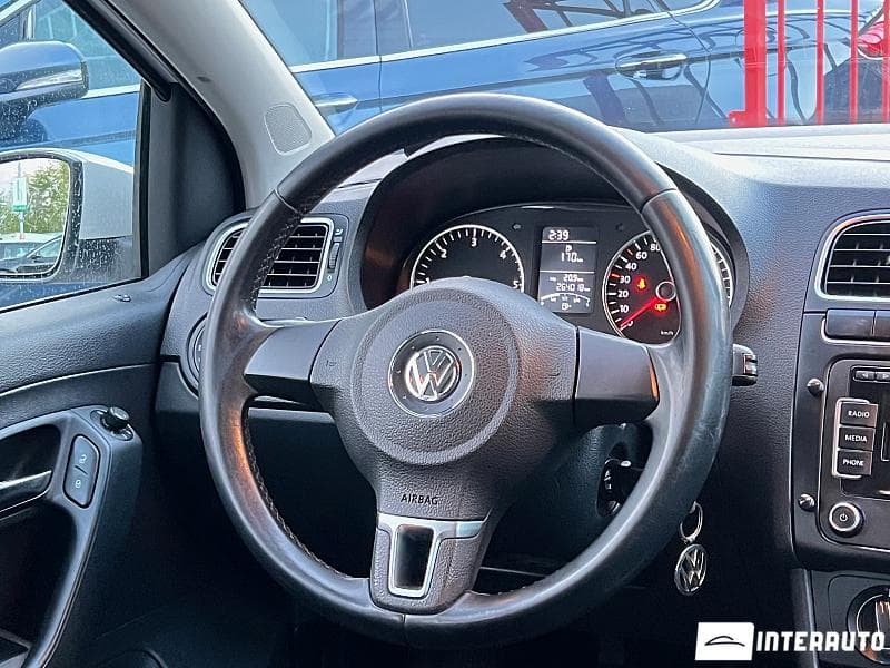 Volkswagen Polo 2012 — Миниатюра 10