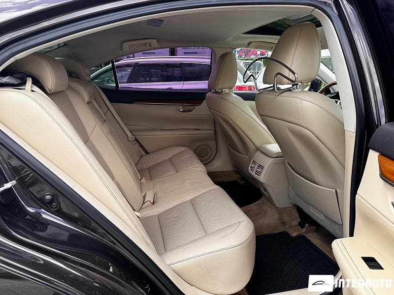 Lexus ES 300h 2013 — Миниатюра 20