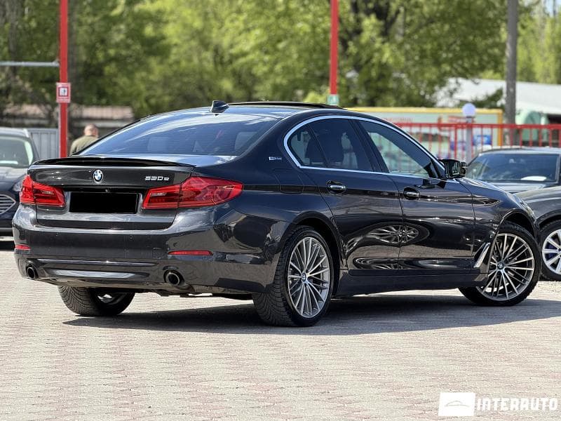 BMW 530e 2018 — Миниатюра 2