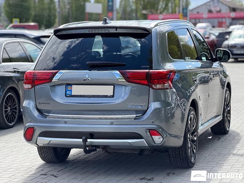 Mitsubishi Outlander 2015 — Миниатюра 2