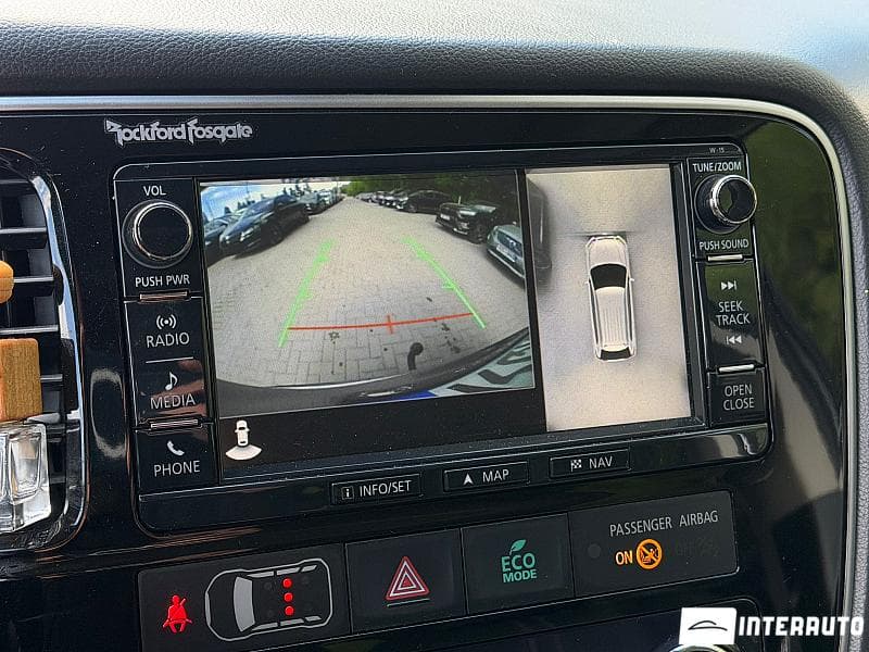 Mitsubishi Outlander 2015 — Миниатюра 12