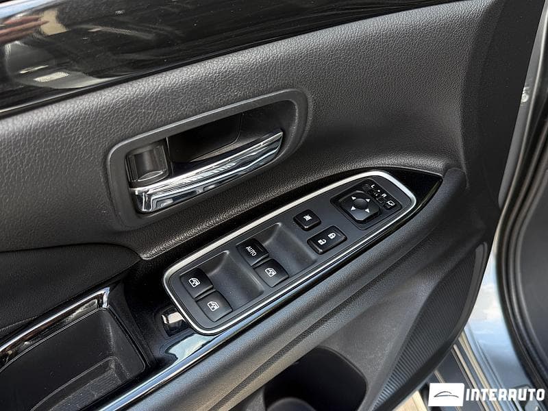 Mitsubishi Outlander 2015 — Миниатюра 7