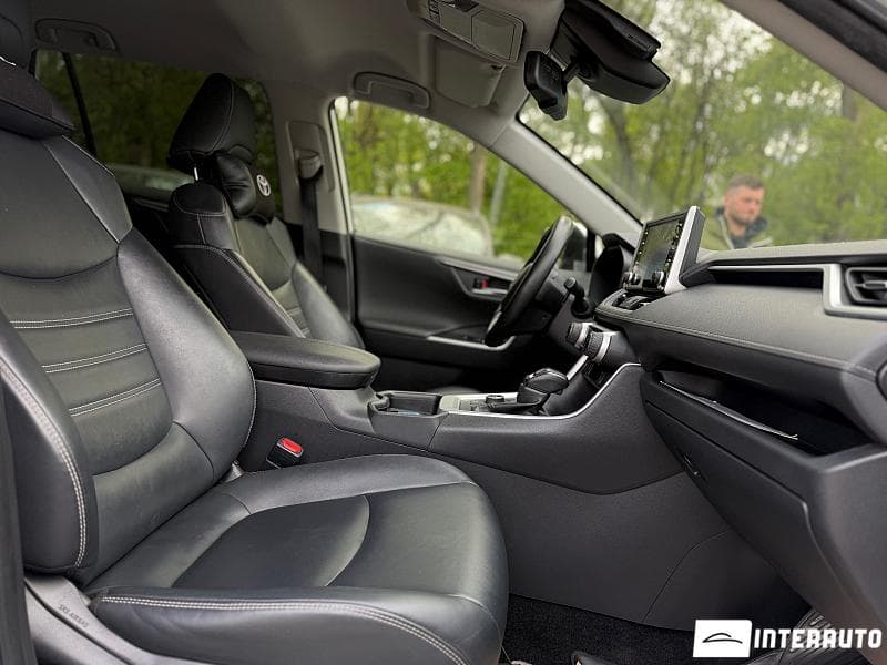 Toyota Rav-4 2019 — Миниатюра 17