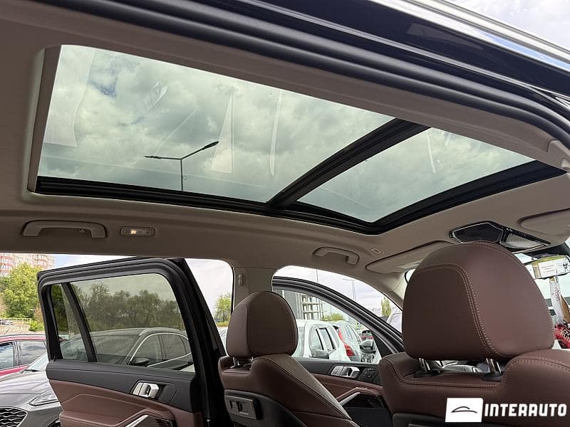 BMW X7 4.0i 2020 — Миниатюра 15