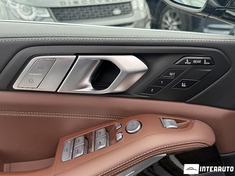 BMW X7 4.0i 2020 — Миниатюра 21