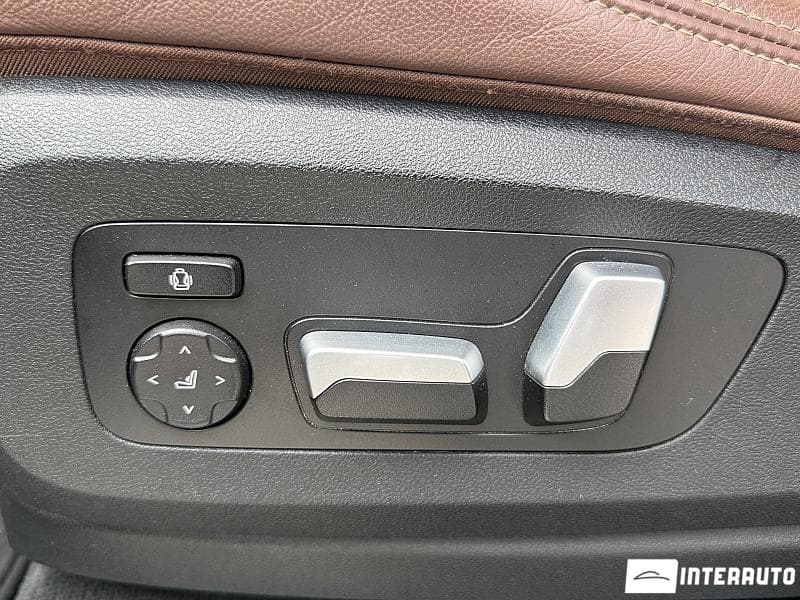 BMW X7 4.0i 2020 — Миниатюра 22
