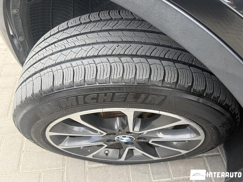 2017 BMW X5 4.0e — Miniatură 18