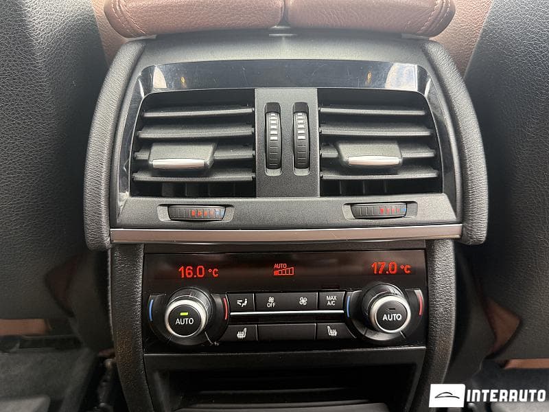2017 BMW X5 4.0e — Miniatură 23