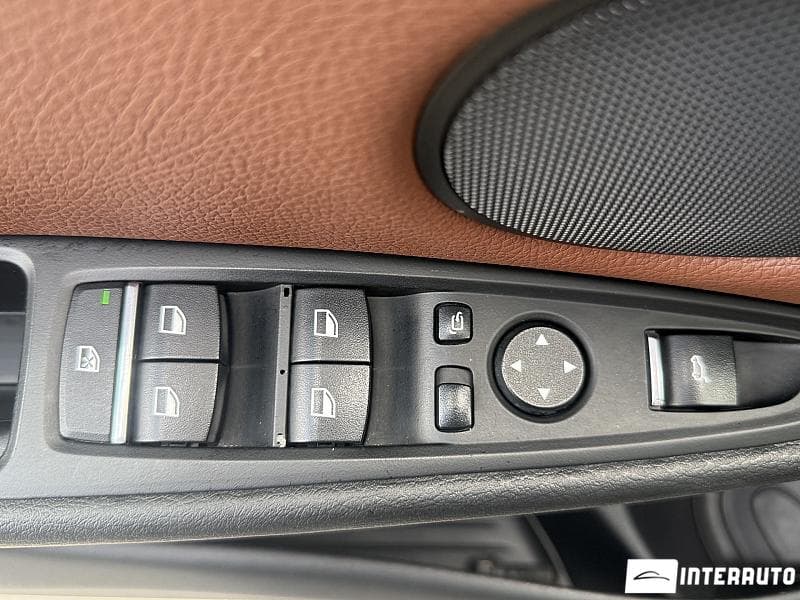 2017 BMW X5 4.0e — Miniatură 21