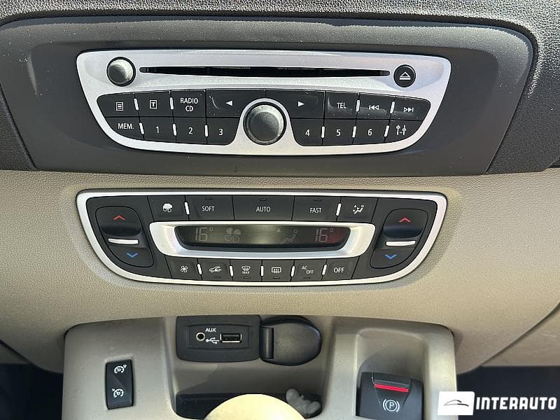 Renault Grand Scenic 2009 — Миниатюра 10