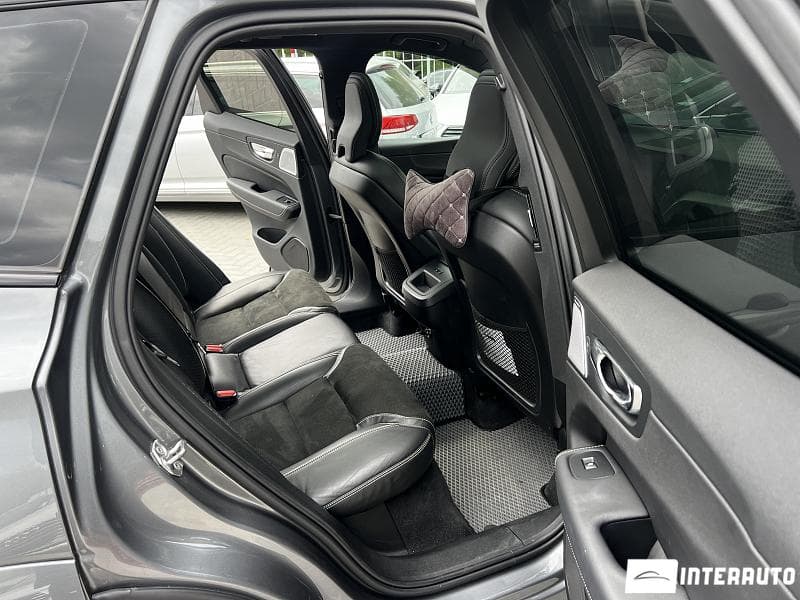 Volvo XC 60 2019 — Миниатюра 8