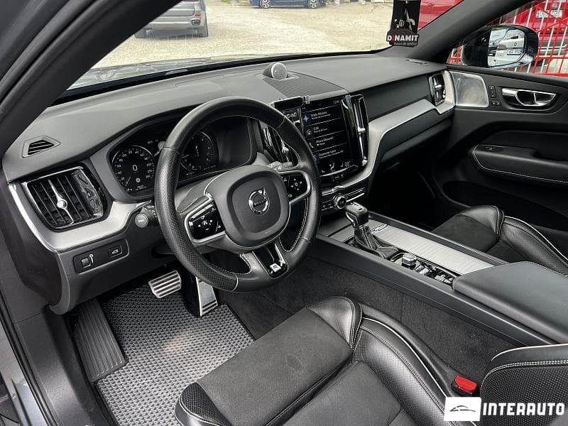 Volvo XC 60 2019 — Миниатюра 5