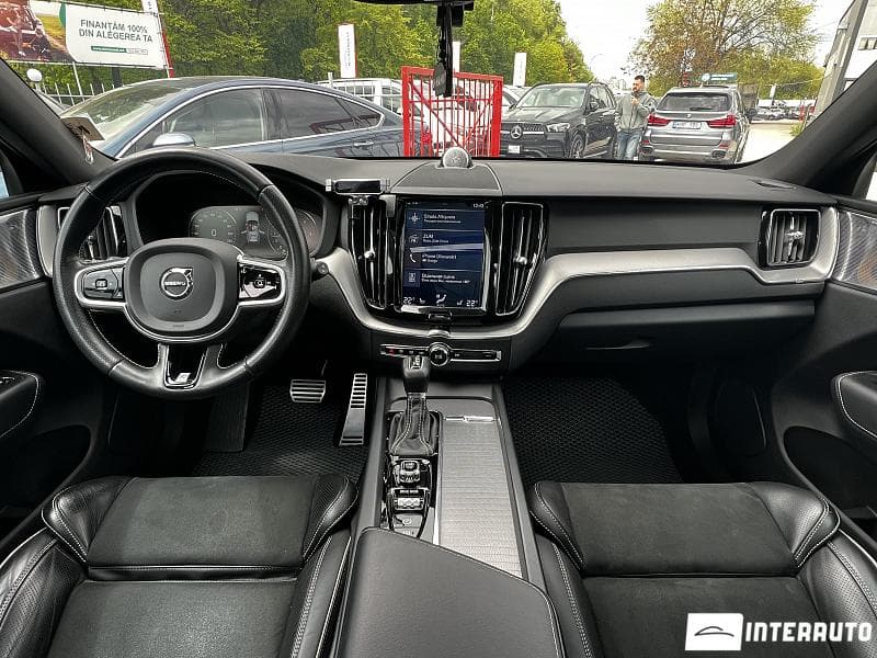 Volvo XC 60 2019 — Миниатюра 11