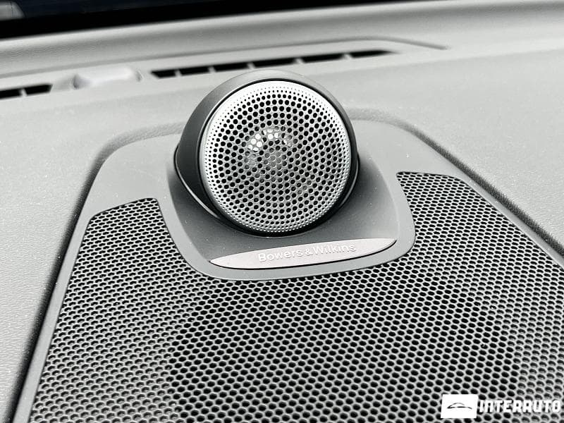 Volvo XC 60 2019 — Миниатюра 16