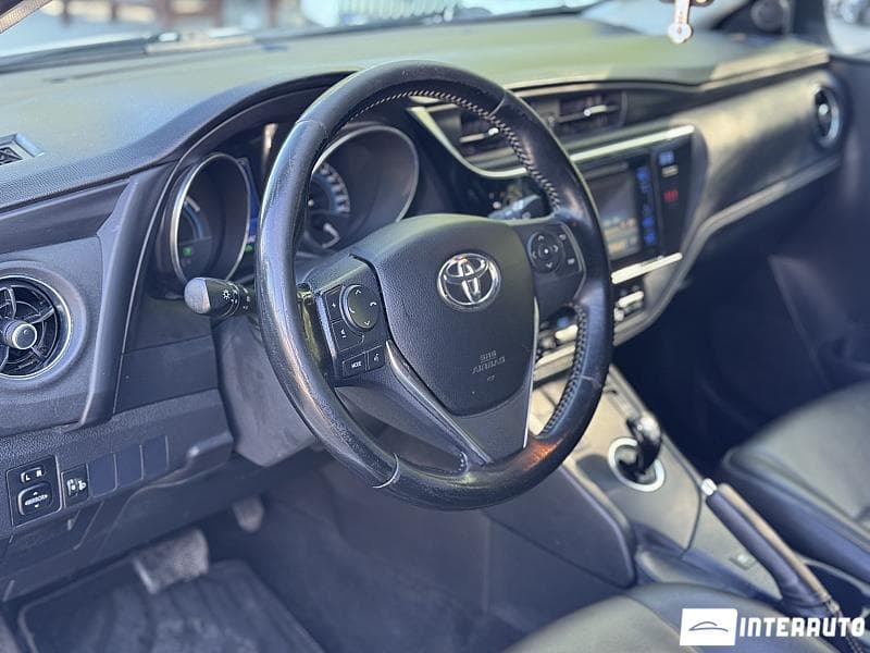 Toyota Auris 2015 — Миниатюра 8